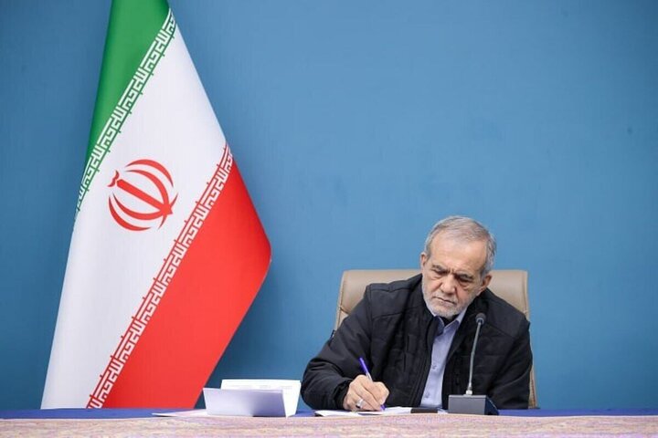 خیام تجسم عینی تلاقی «علم و اندیشه جهانی» با «ادب ایرانی» است